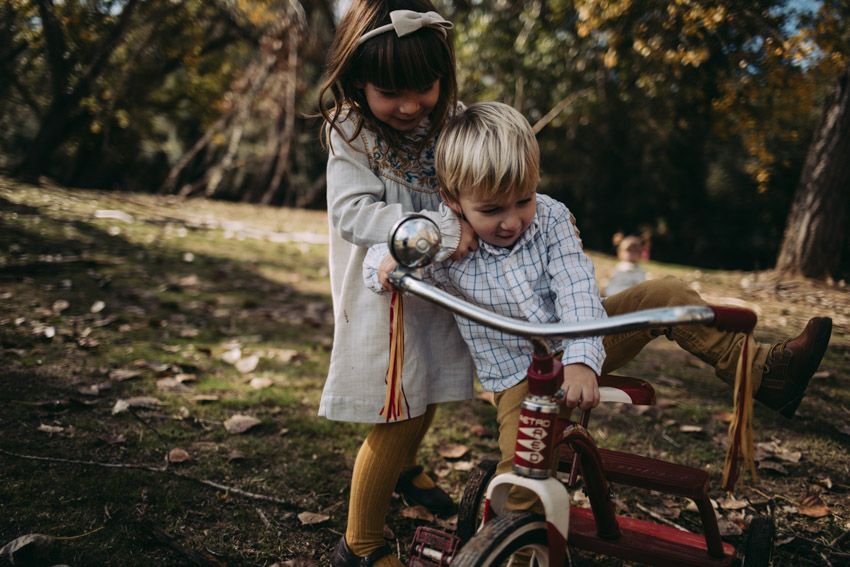 reportaje infantil en Otoño, sesion de fotos en Otono, enelcampito