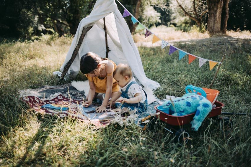fotos en verano, reportaje de fotos infantil en verano, una tarde de juegos en verano, en el campito
