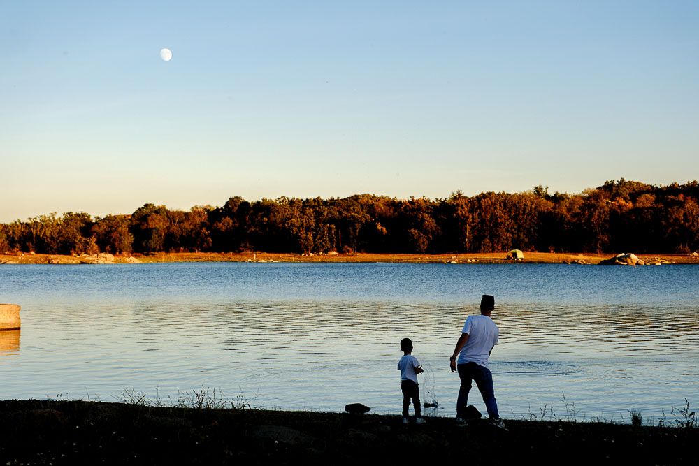 fotografía de infancia libre y natural en el campo – En el Campito