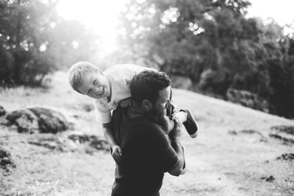 Sesión fotográfica infantil en la naturaleza en Madrid